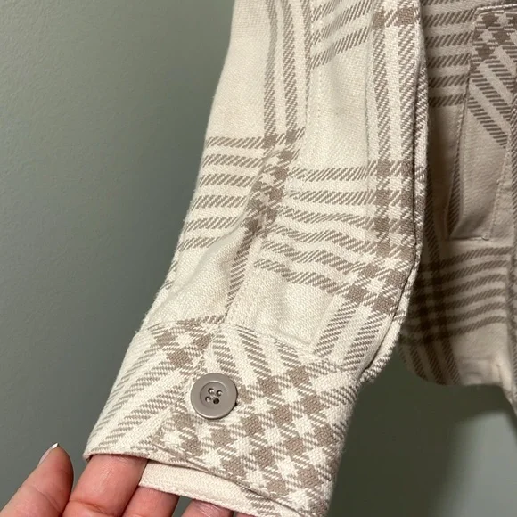 Flannel Jacket - Picture 5 of 5
